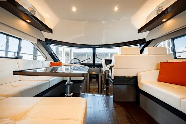 Carver 52 Command Bridge image