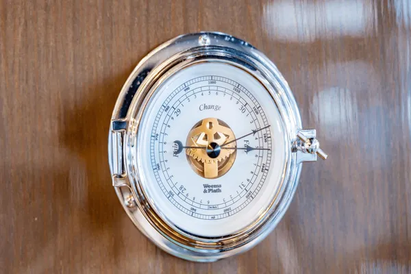 Carver 52 Command Bridge image