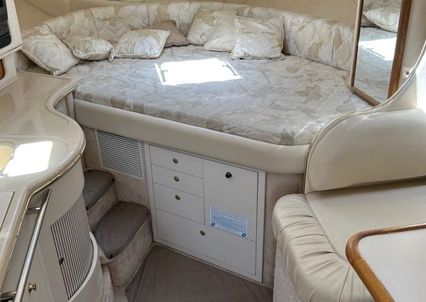 Sea Ray 310 Sundancer image