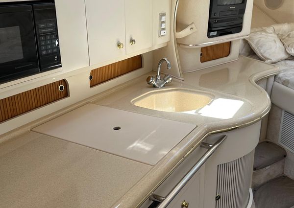 Sea Ray 310 Sundancer image