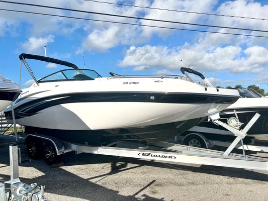Hurricane SunDeck 2486 OB - main image