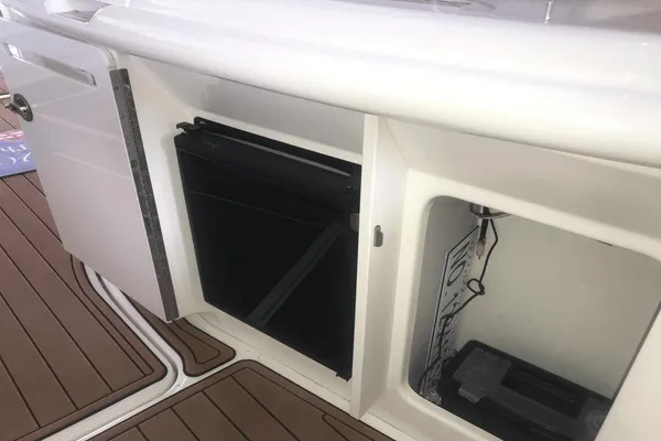 Sea Ray 52 Sundancer image