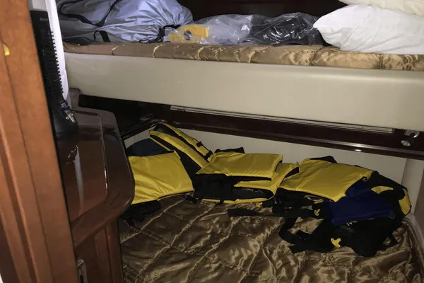 Sea Ray 52 Sundancer image