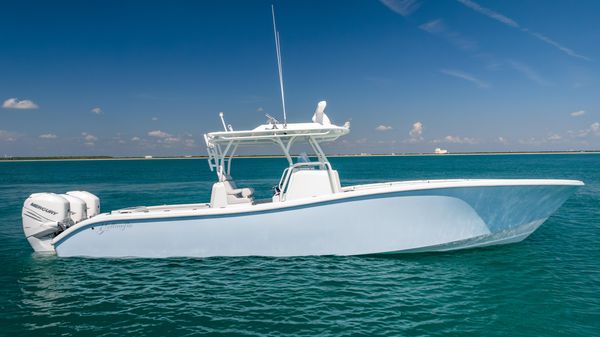 Yellowfin 36 Offshore