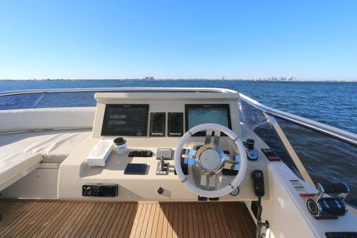 Azimut 72 Flybridge image