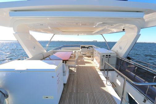 Azimut 72 Flybridge image