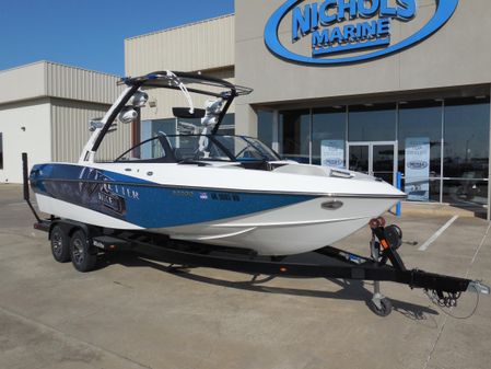 Malibu WAKESETTER-247-LSV image