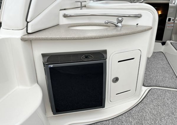 Sea Ray 320 Sundancer image