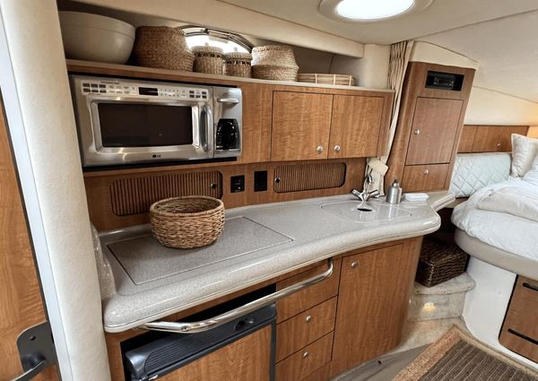 Sea Ray 320 Sundancer image