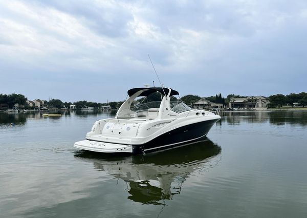 Sea Ray 320 Sundancer image