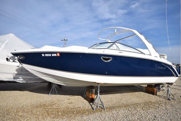 Cobalt R7 Bowrider - main image