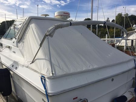Sea Ray 390 Express image