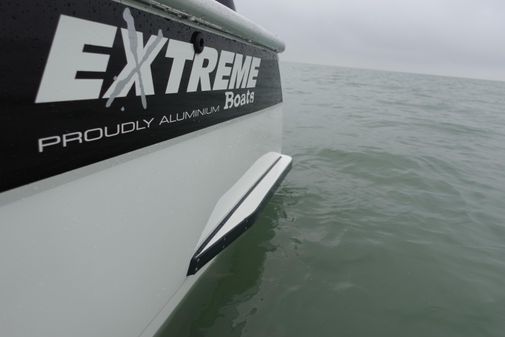 Extreme Boats 915 Gameking 30' image