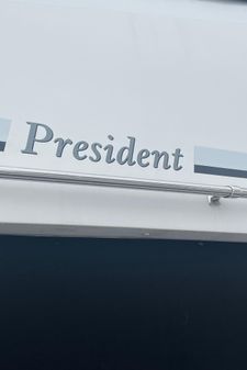 President PRESIDENT-41-FM image
