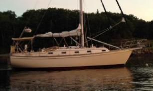 Island Packet 35