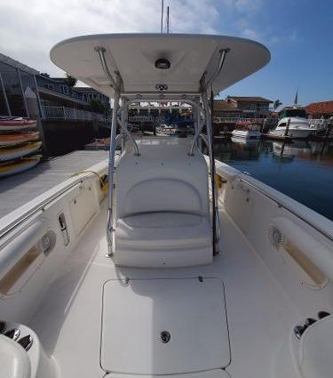 Boston-whaler OUTRAGE-CENTER-CONSOLE image