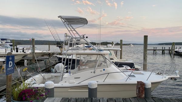 Pursuit 3000 Offshore