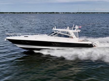 Intrepid 475 Sport Yacht image