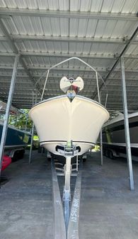 Boston-whaler 325-CONQUEST image