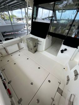 Boston-whaler 325-CONQUEST image