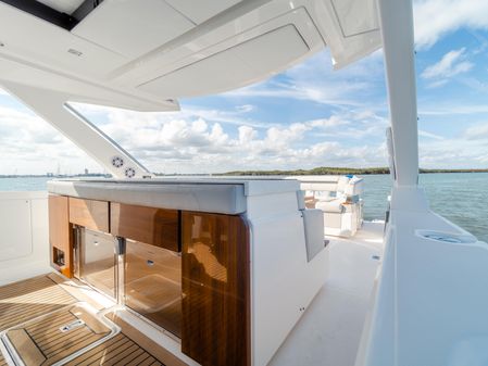 Tiara-yachts 43-LS image