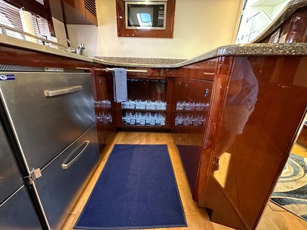 Sea Ray 60 Sundancer image