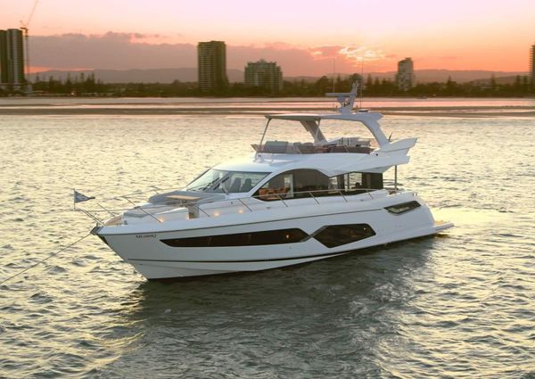 Sunseeker Manhattan 68 image