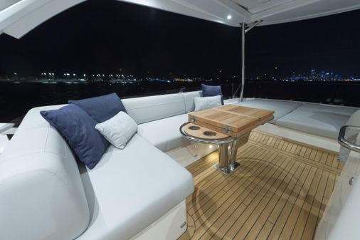 Sunseeker Manhattan 68 image