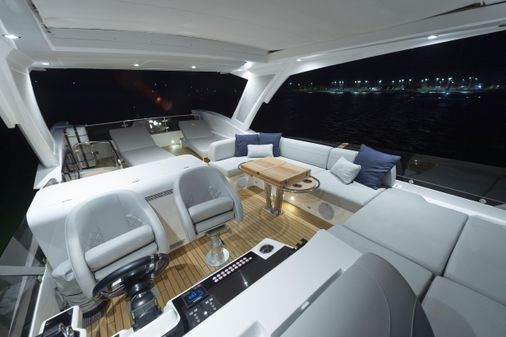 Sunseeker Manhattan 68 image