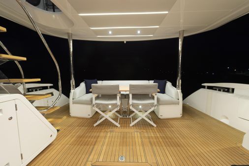 Sunseeker Manhattan 68 image