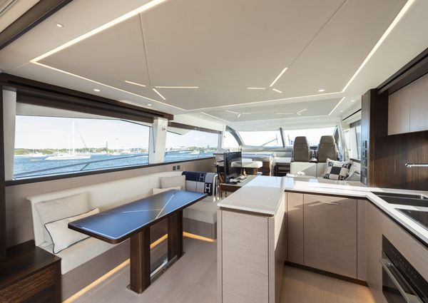 Sunseeker Manhattan 68 image