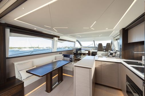 Sunseeker Manhattan 68 image