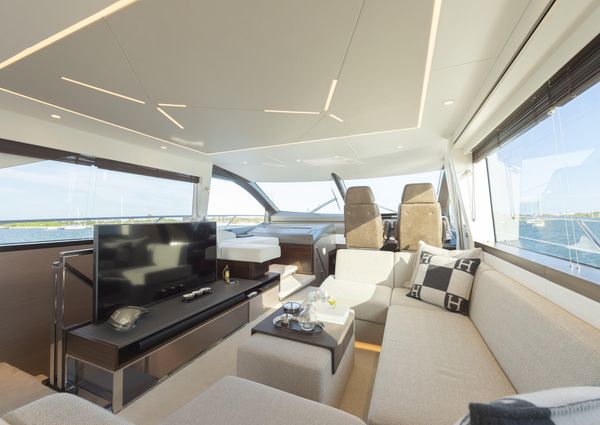 Sunseeker Manhattan 68 image