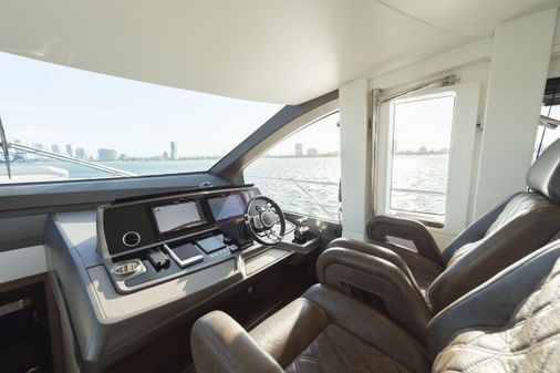 Sunseeker Manhattan 68 image