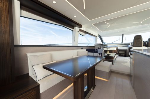 Sunseeker Manhattan 68 image