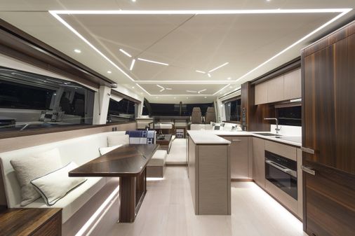 Sunseeker Manhattan 68 image