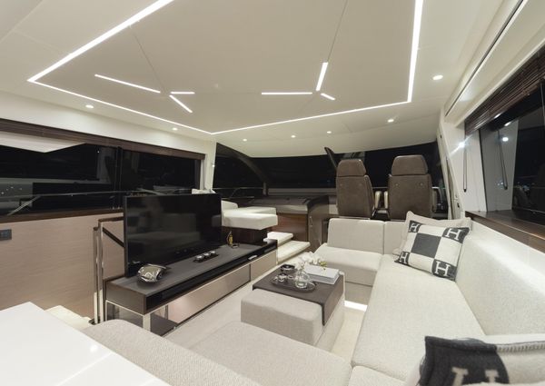 Sunseeker Manhattan 68 image