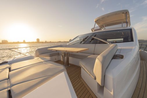 Sunseeker Manhattan 68 image