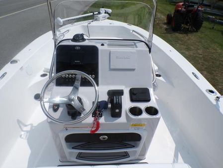 Sea-pro 199 image
