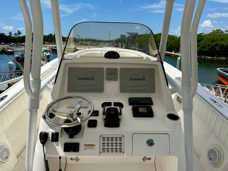 Intrepid 327 Center Console image