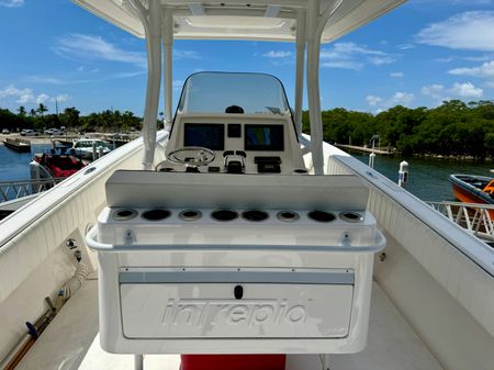 Intrepid 327 Center Console image