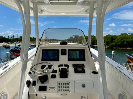 Intrepid 327 Center Console image