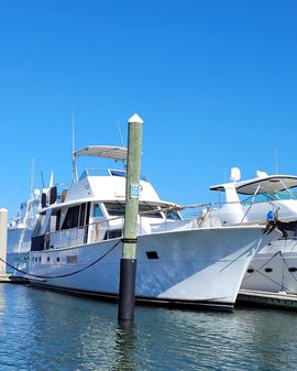 Hatteras 53 Yacht Fisherman image