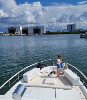 Hatteras 53 Yacht Fisherman image