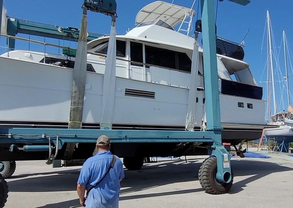 Hatteras 53 Yacht Fisherman image