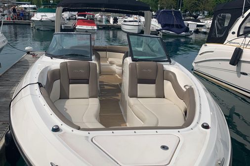 Sea Ray 300 SLX image