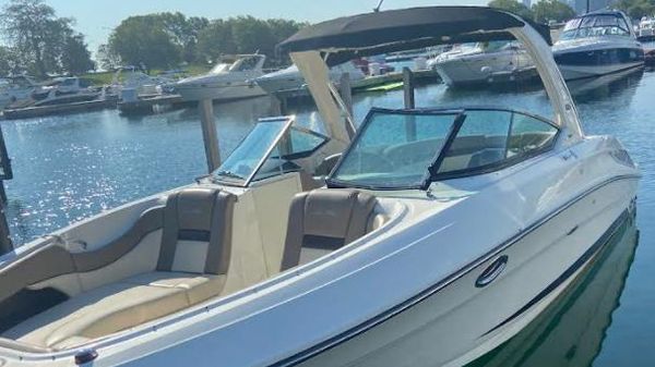 Sea Ray 300 SLX 