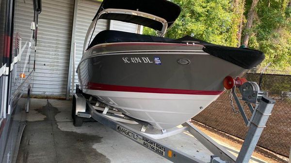 Regal 2300 Bowrider 