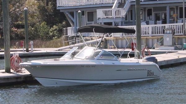 Sea Hunt 188 Dual Console 