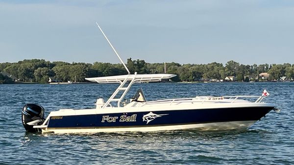Intrepid 323